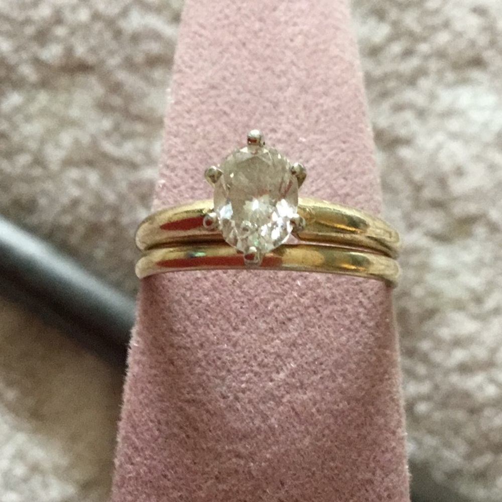 Diamond Wedding Ring Set - Picture 2 of 10
